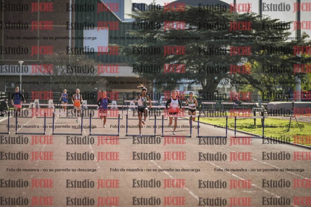 Fotos de los 400 m con vallas de mujeres