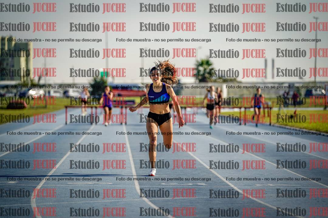 Fotos de los 400 m con vallas de mujeres
