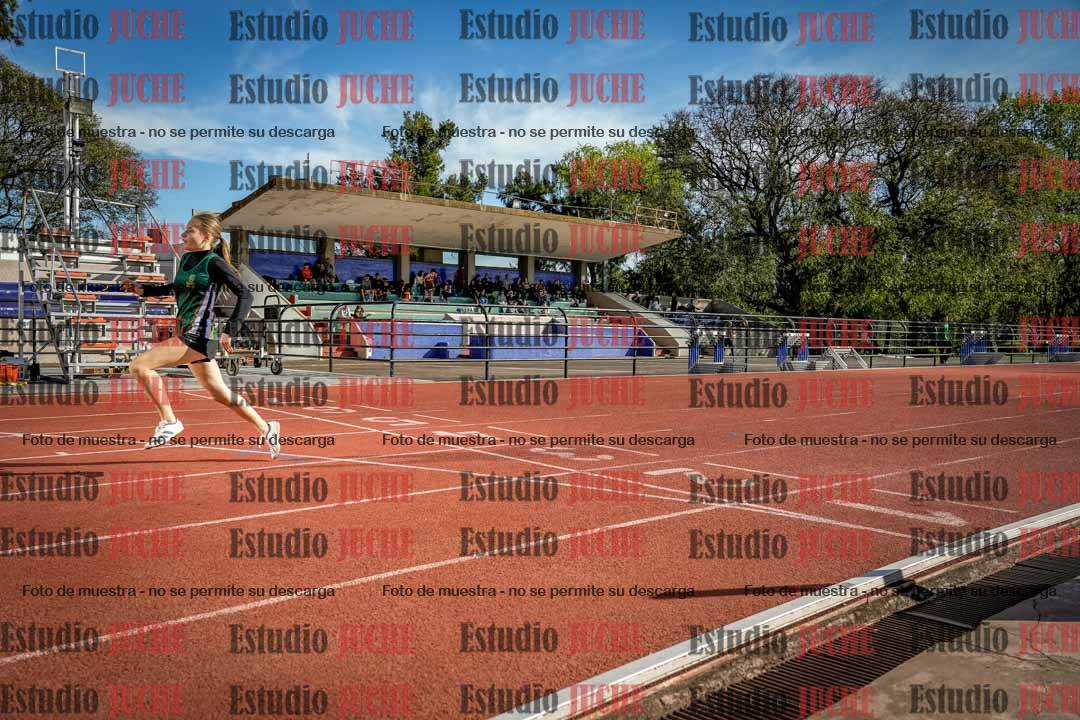 Fotos de los 295 m con vallas de mujeres