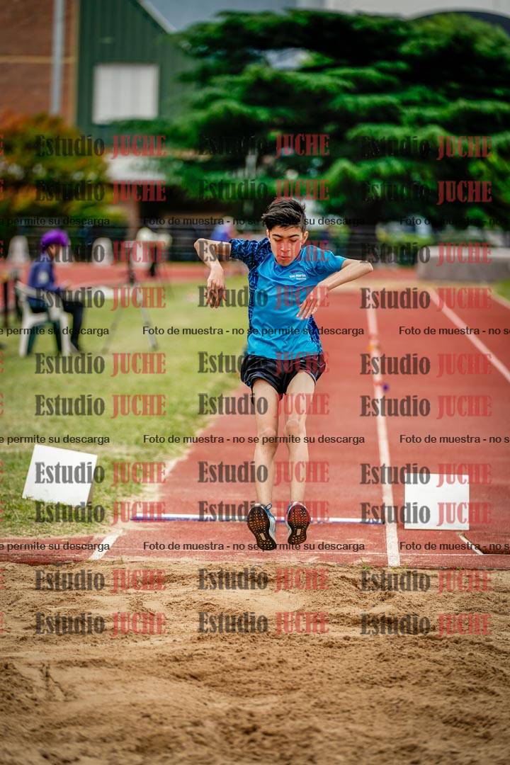 Fotos del salto en largo de varones - U14