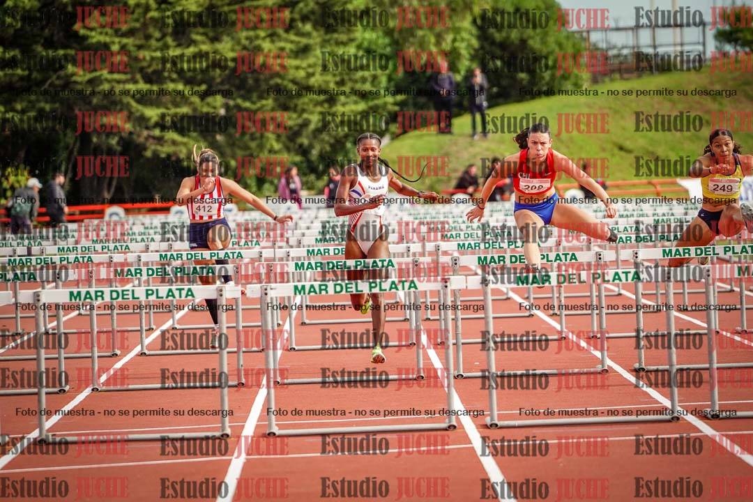 Fotos de los 100 m con vallas de mujeres