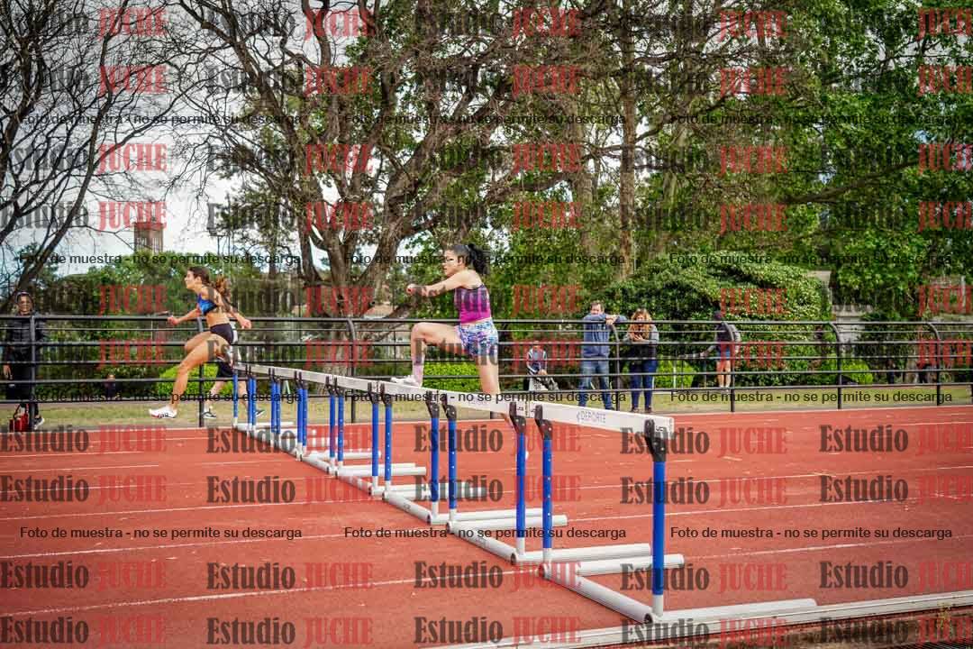 Fotos de los 400 m con vallas de mujeres