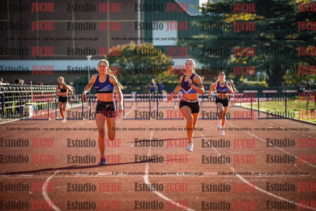 Fotos de los 295 m con vallas de mujeres