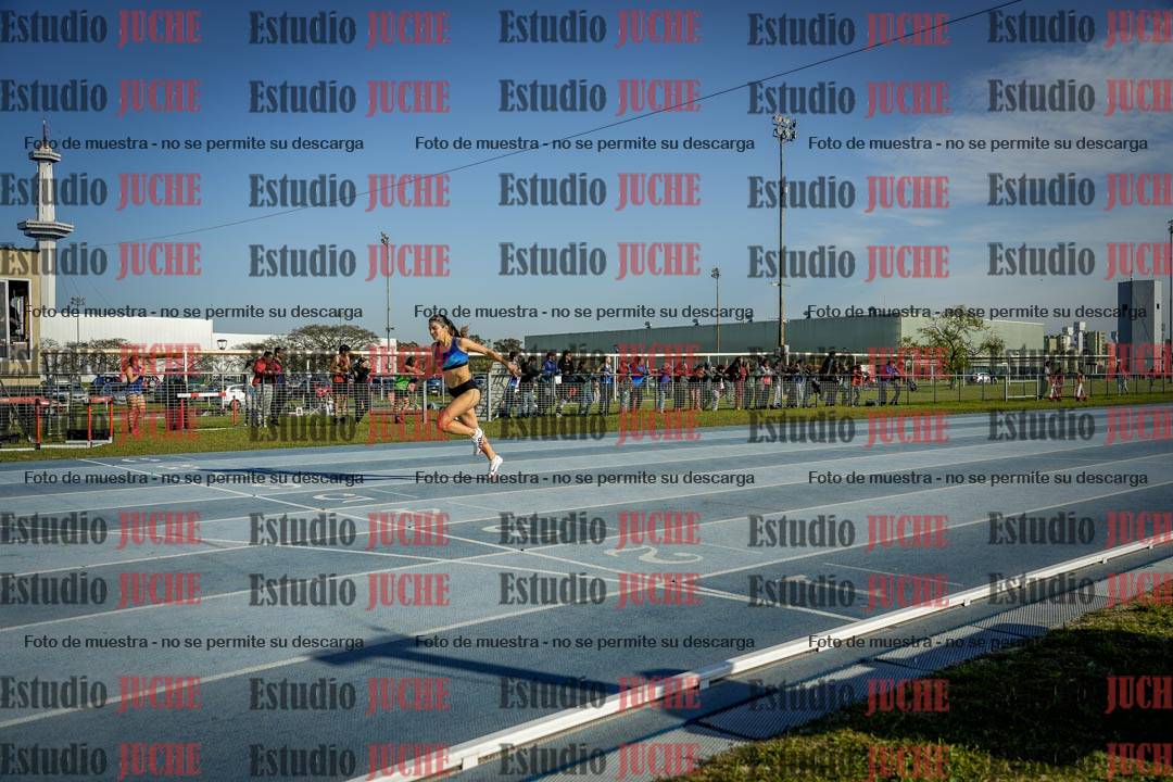 Fotos de los 400 m con vallas de mujeres