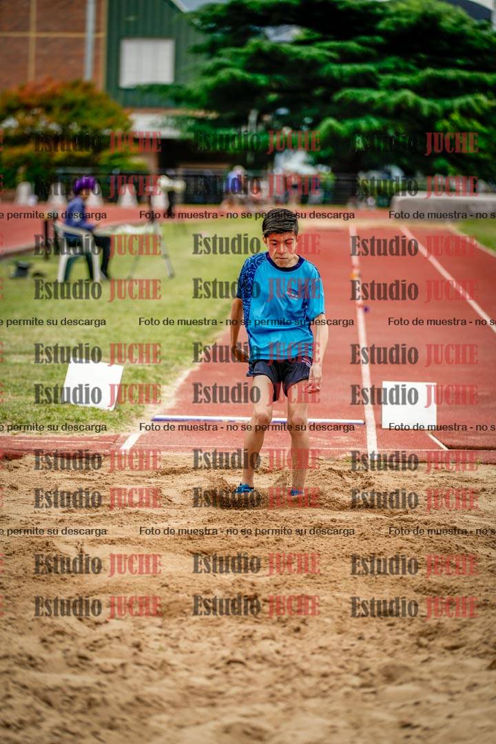 Fotos del salto en largo de varones - U14