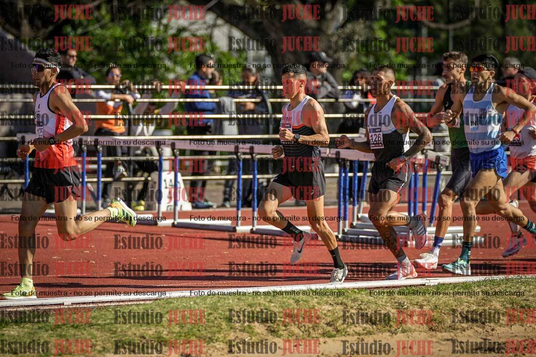 Fotos de los 10.000 m de varones - serie 1