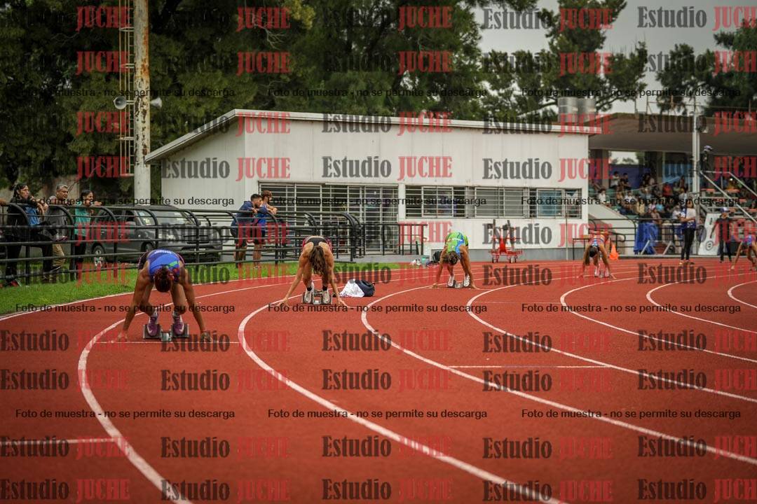 Fotos de los 400 m con vallas de mujeres