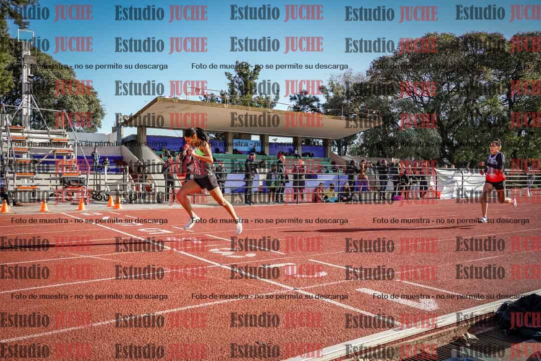 Fotos de los 400 m con vallas de mujeres