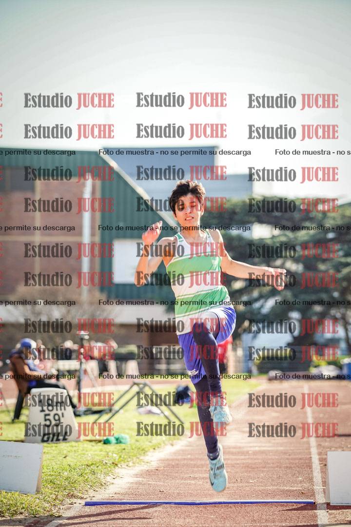 Fotos del salto en largo de varones - ambas categorías