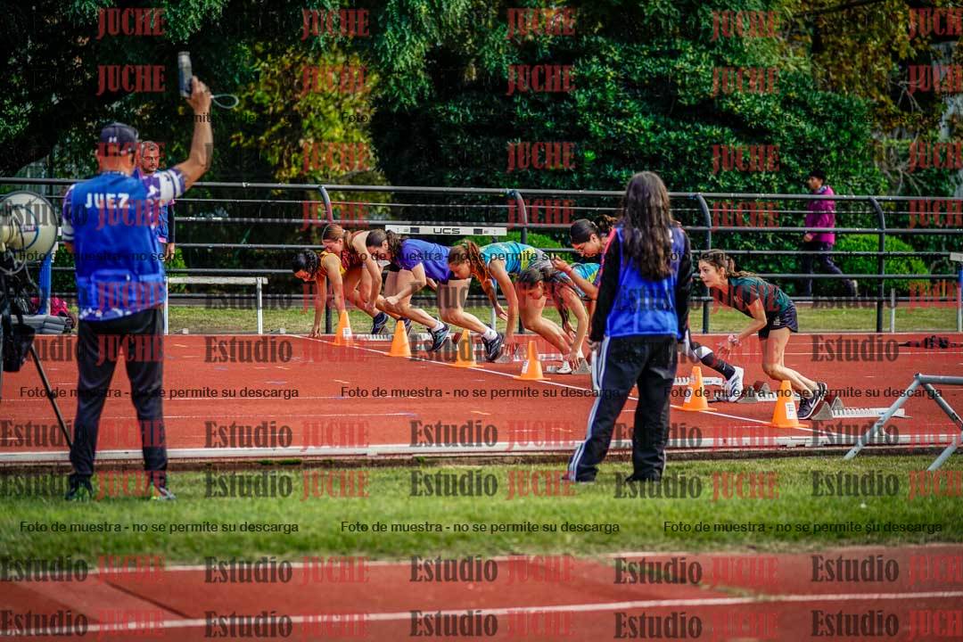 Fotos de los 80 m con vallas de mujeres