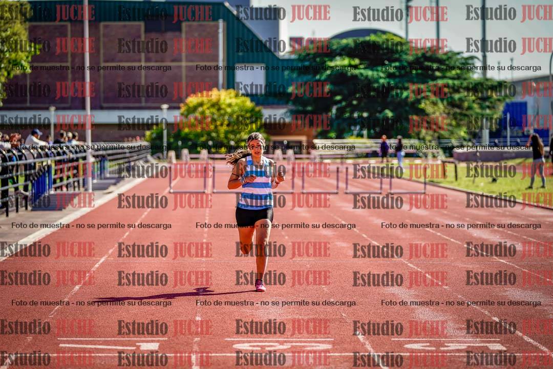Fotos de los 295 m con vallas de mujeres