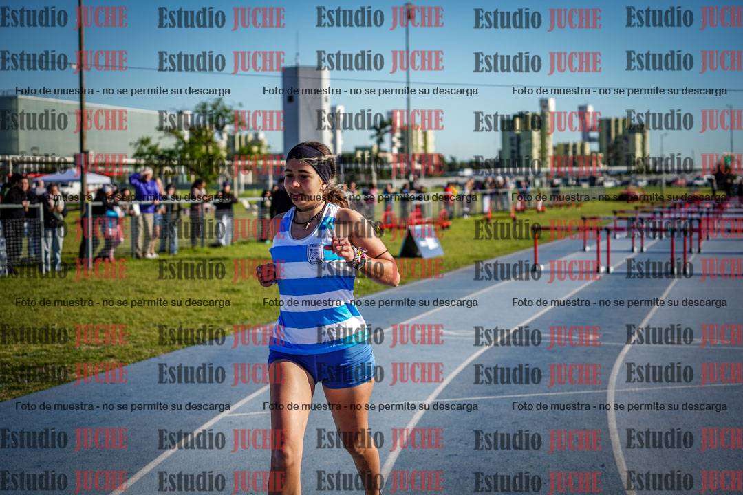 Fotos de los 80 m con vallas de mujeres