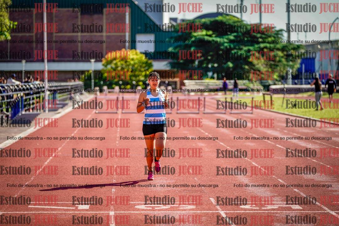 Fotos de los 295 m con vallas de mujeres
