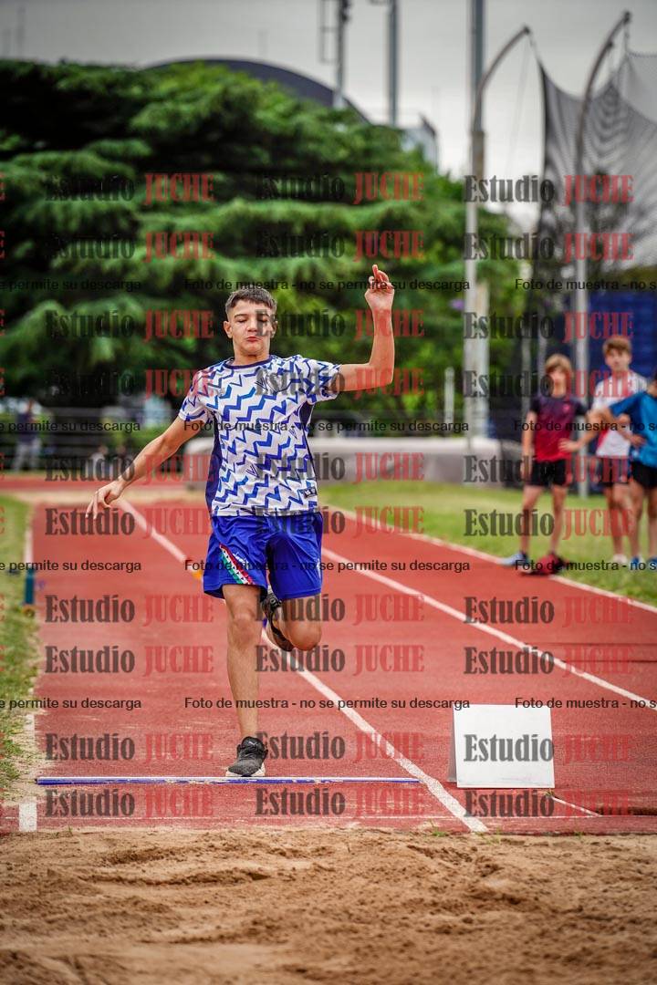 Fotos del salto en largo de varones - U14