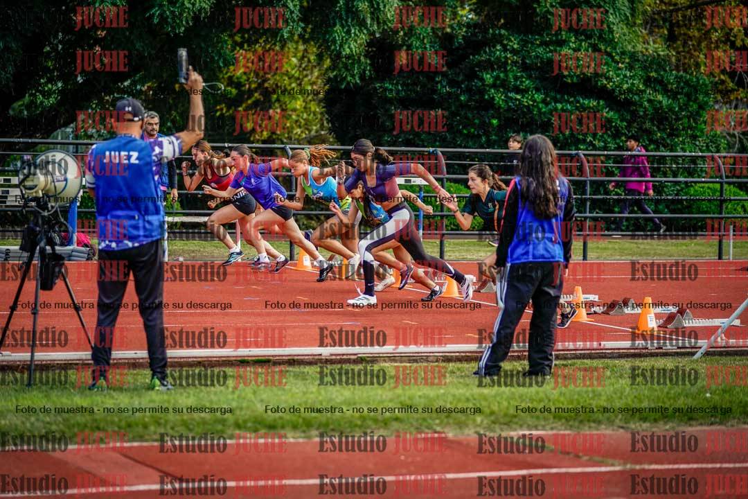 Fotos de los 80 m con vallas de mujeres
