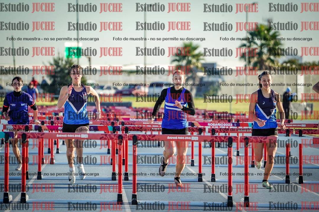 Fotos de los 100 m con vallas de mujeres