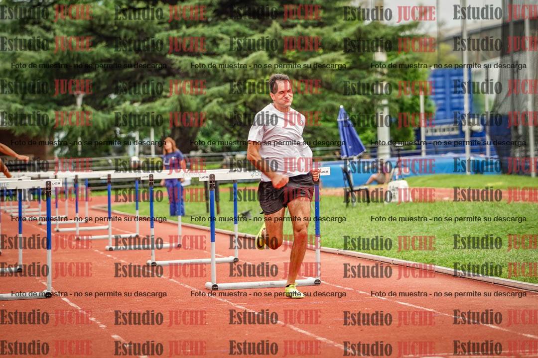 Fotos de los 110 m con vallas de varones - decatlón 6