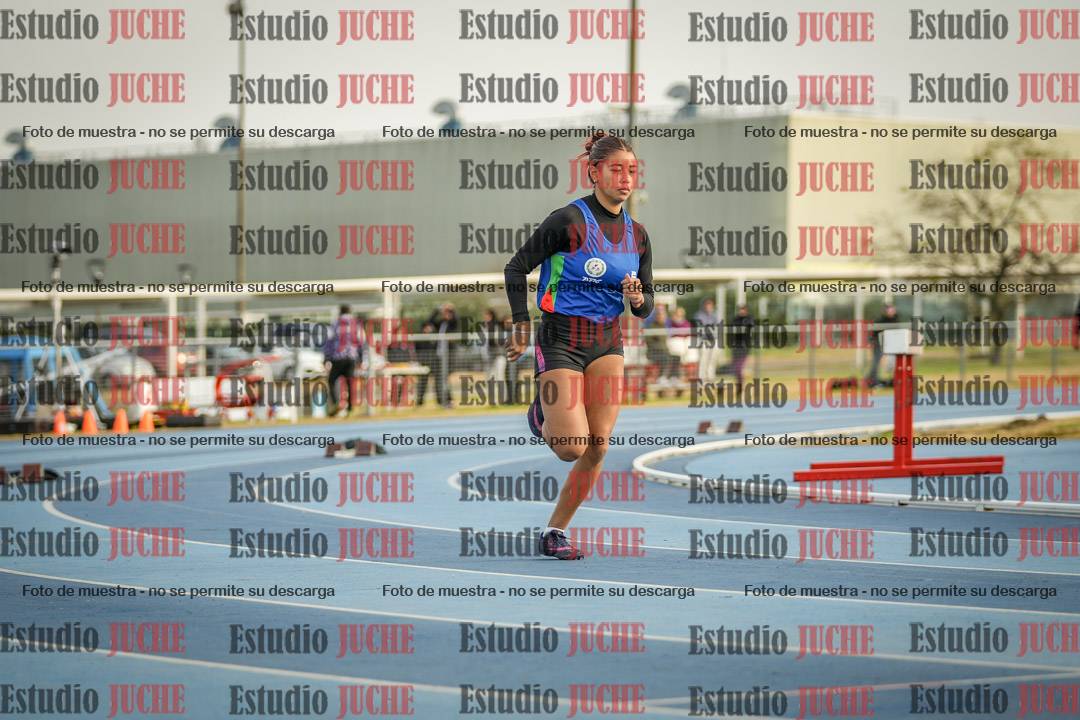 Fotos de los 400 m con vallas de mujeres