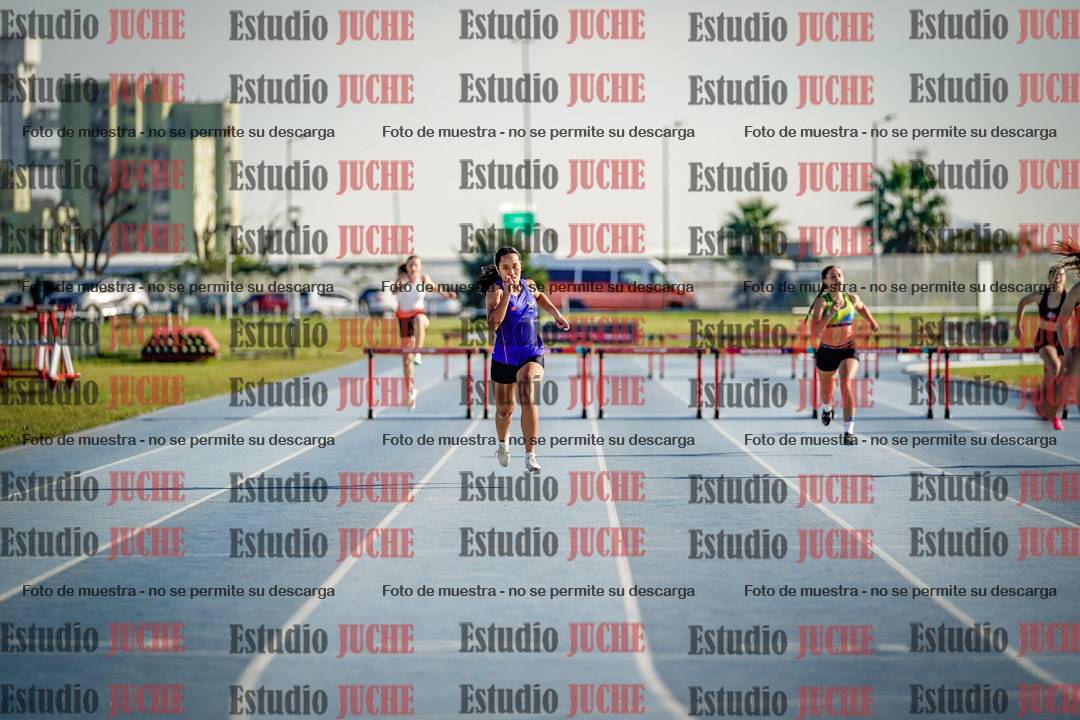 Fotos de los 400 m con vallas de mujeres