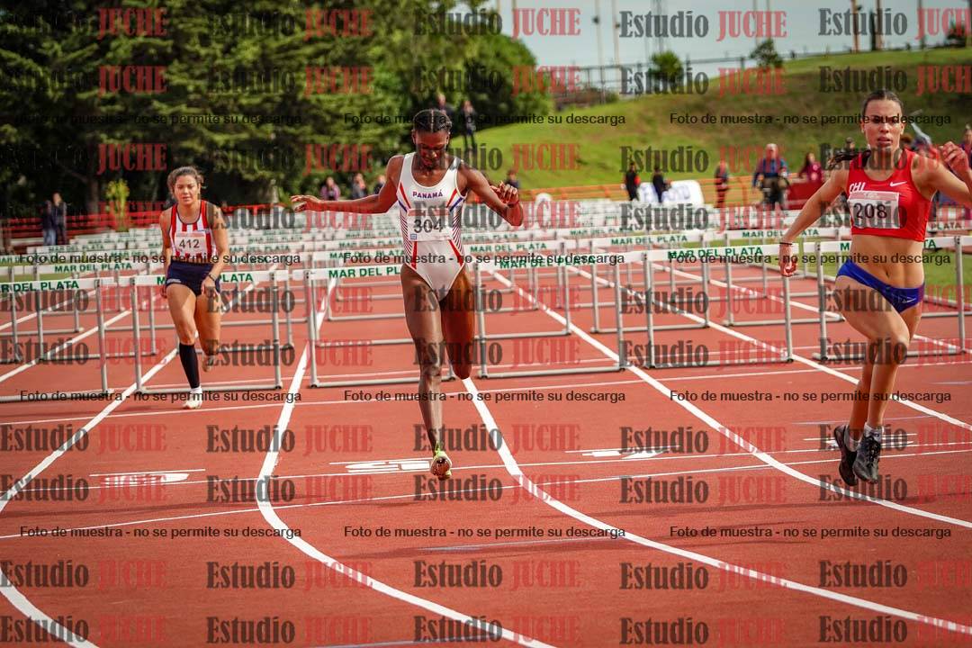 Fotos de los 100 m con vallas de mujeres