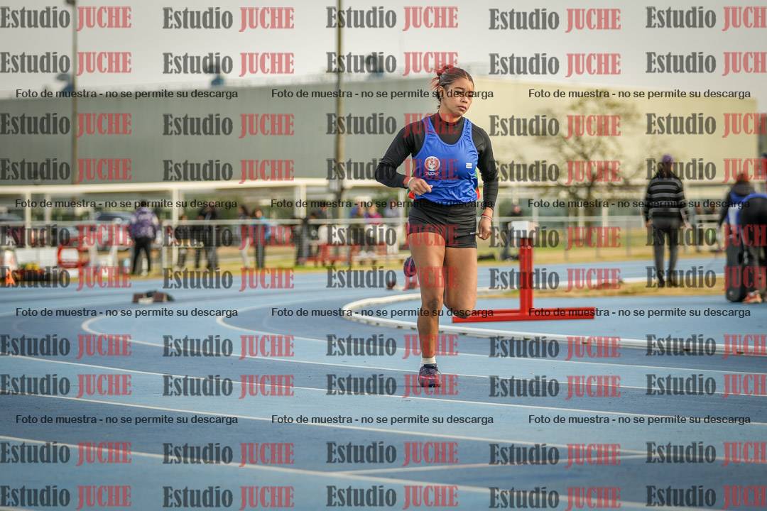 Fotos de los 400 m con vallas de mujeres