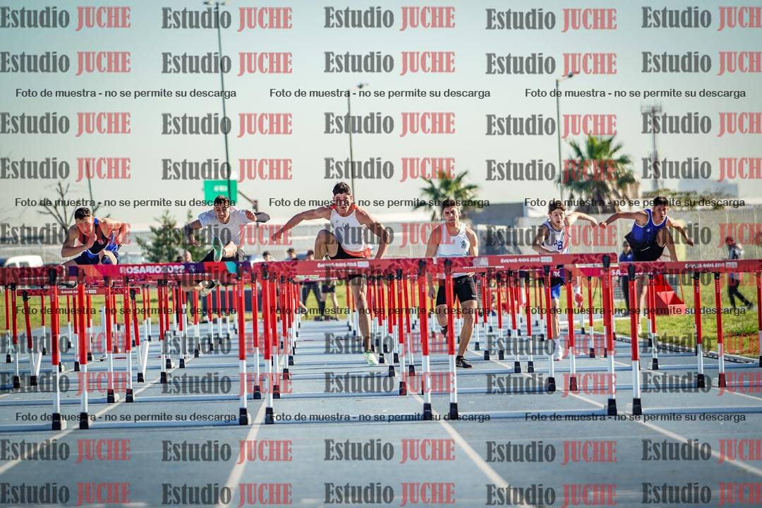 Fotos de los 110 m con vallas de varones
