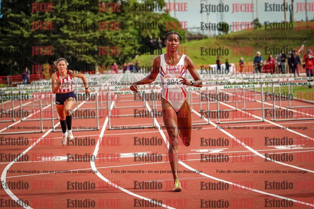 Fotos de los 100 m con vallas de mujeres