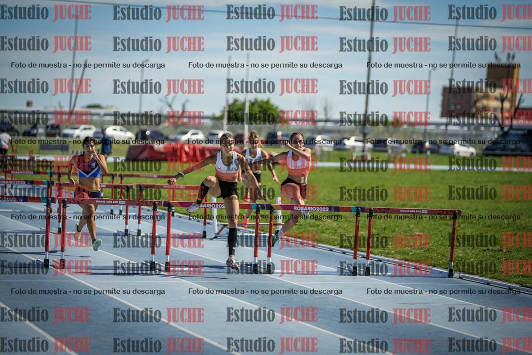 Fotos de los 100 m con vallas de mujeres