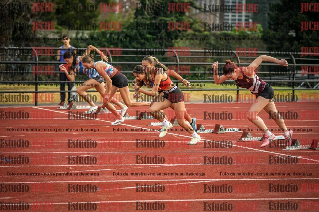 Fotos de los 100 m con vallas de mujeres