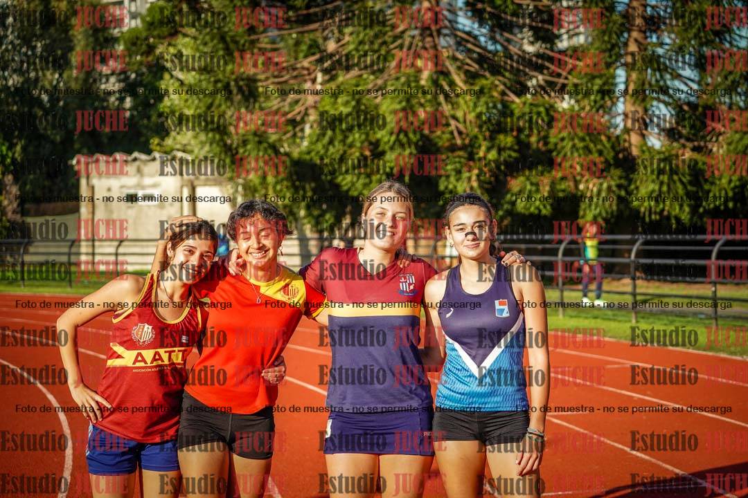 Fotos de algunos podios y extras