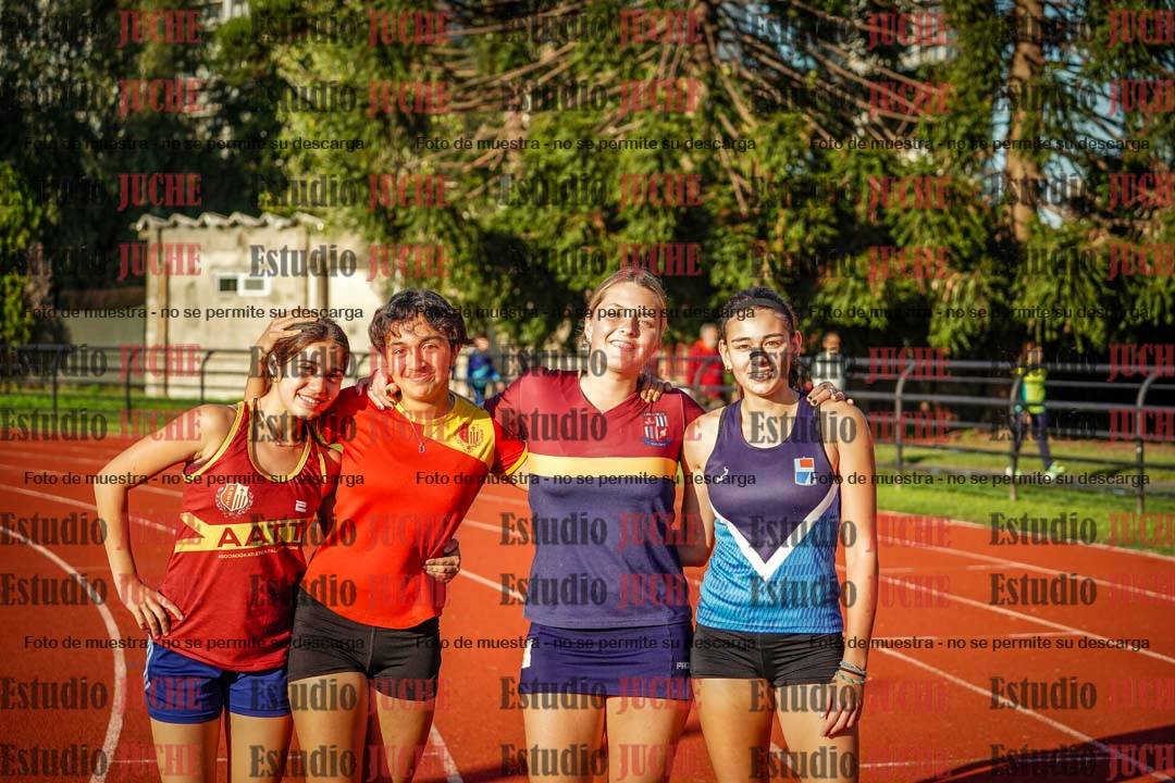 Fotos de algunos podios y extras
