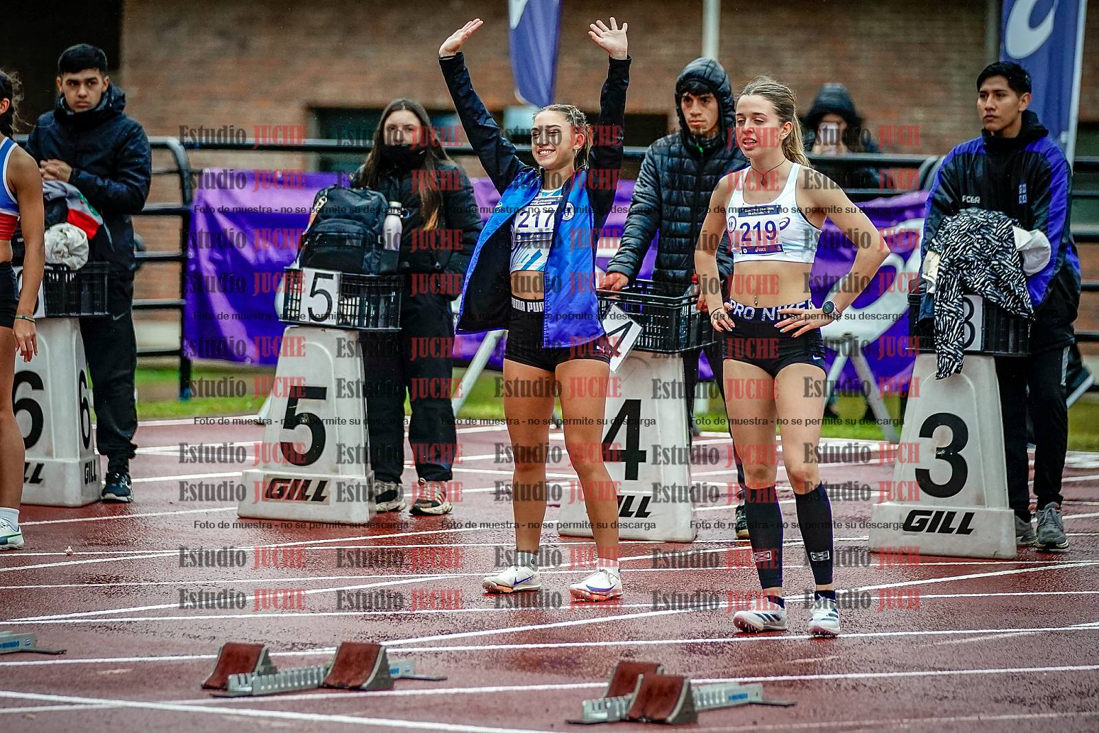 Fotos de los 100 m con vallas de mujeres - FINAL