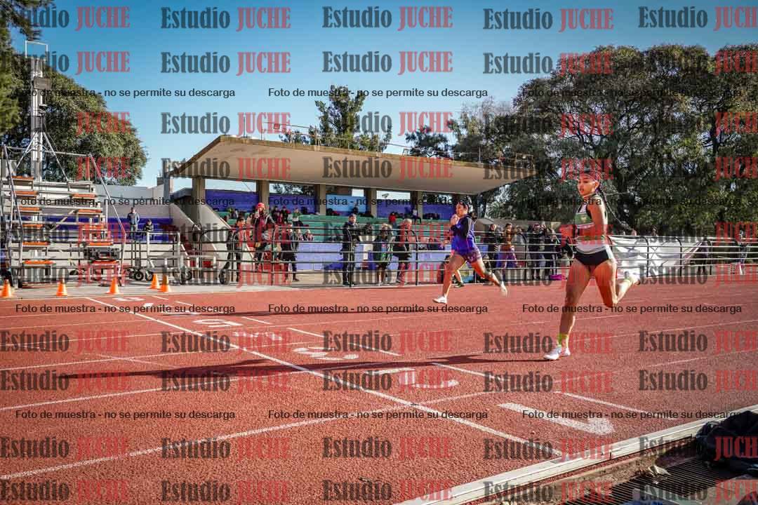 Fotos de los 400 m con vallas de mujeres