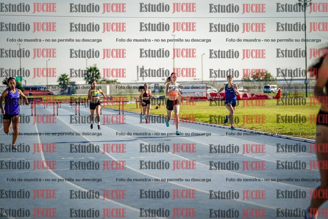 Fotos de los 400 m con vallas de mujeres