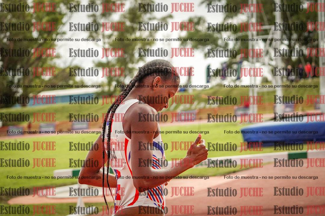 Fotos de algunos extras y podios del día 3