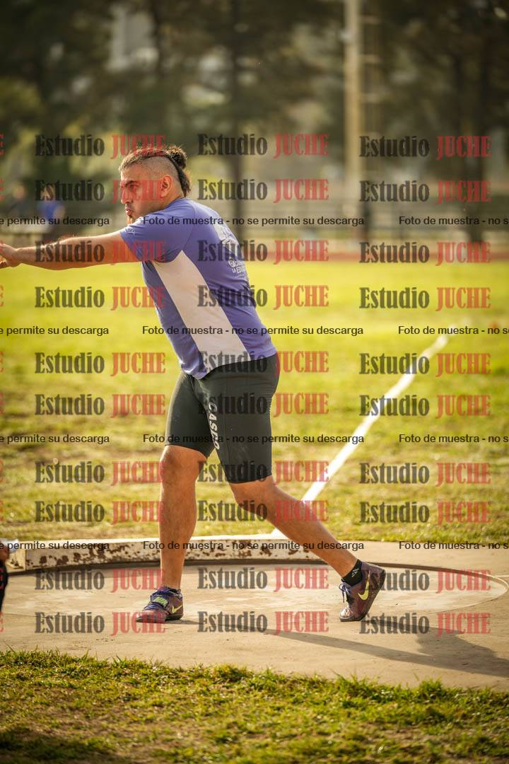 Fotos del lanzamiento de bala de varones