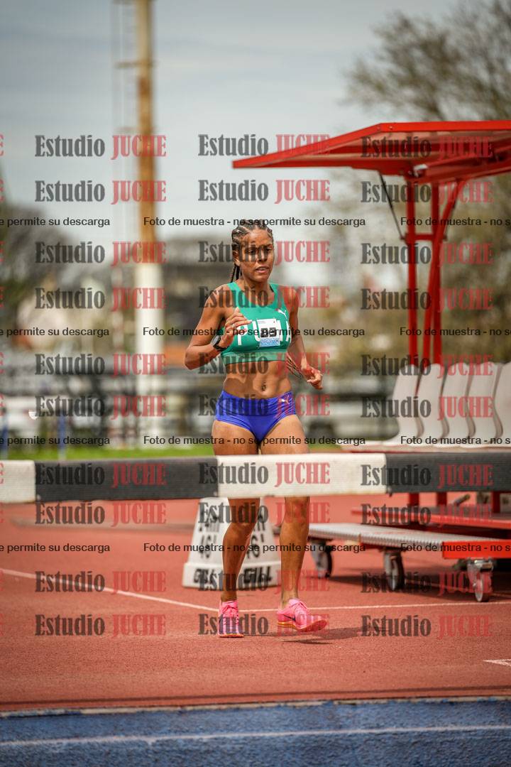 Fotos de los 2000 m con obstáculos de mujeres