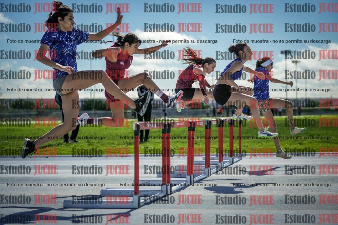 Fotos de los 80 m con vallas de mujeres