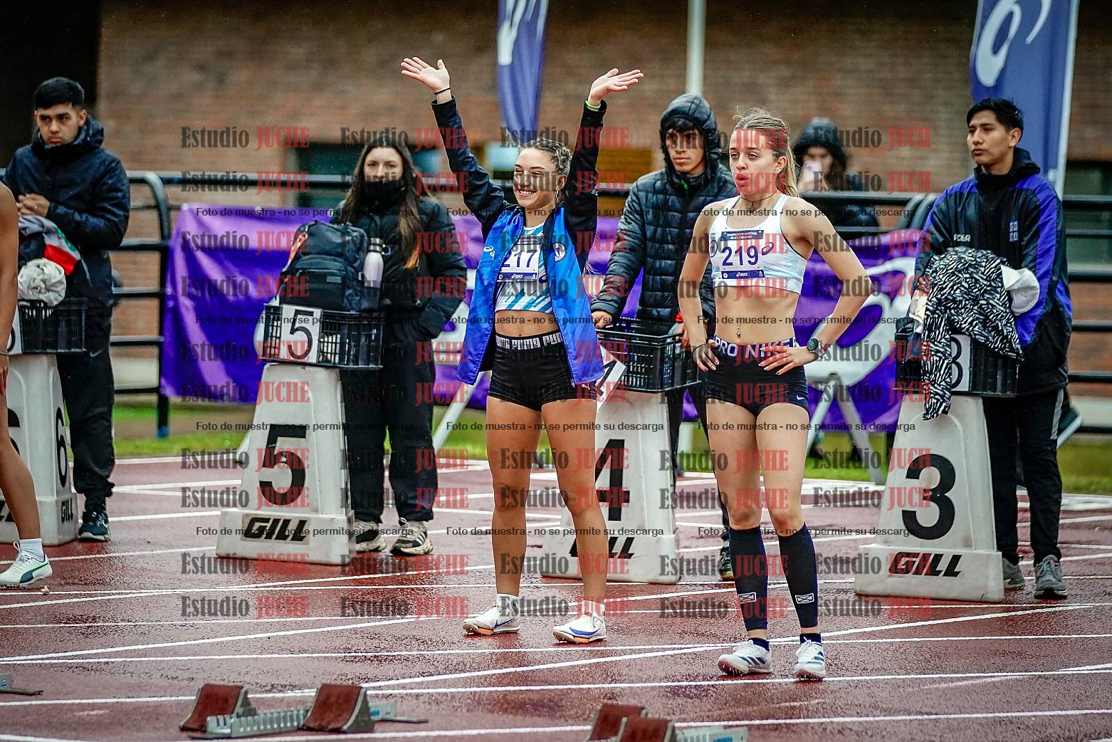 Fotos de los 100 m con vallas de mujeres - FINAL