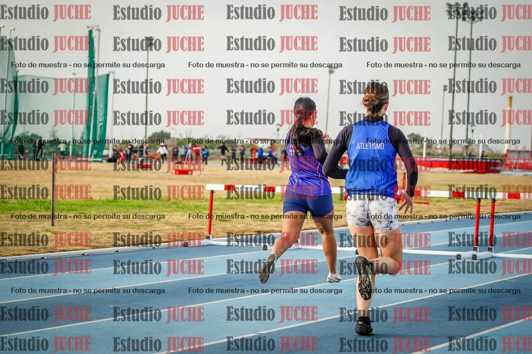 Fotos de los 400 m con vallas de mujeres