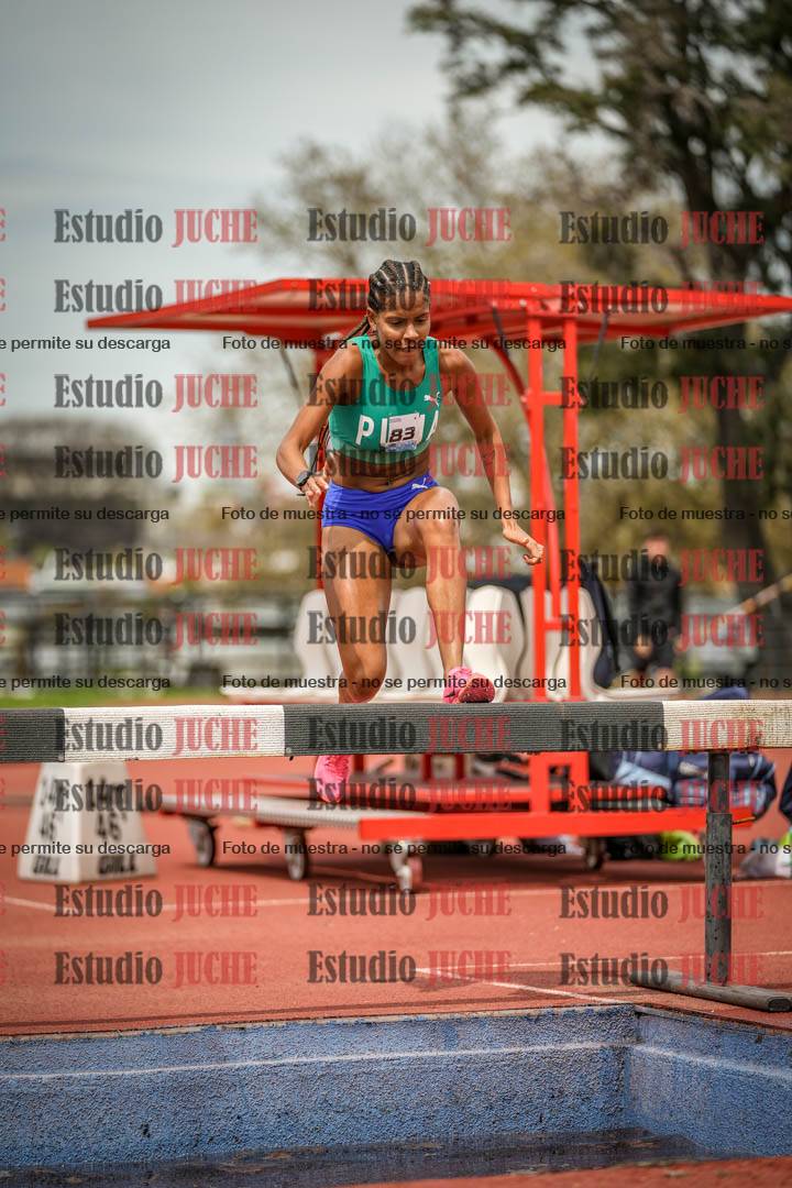 Fotos de los 2000 m con obstáculos de mujeres