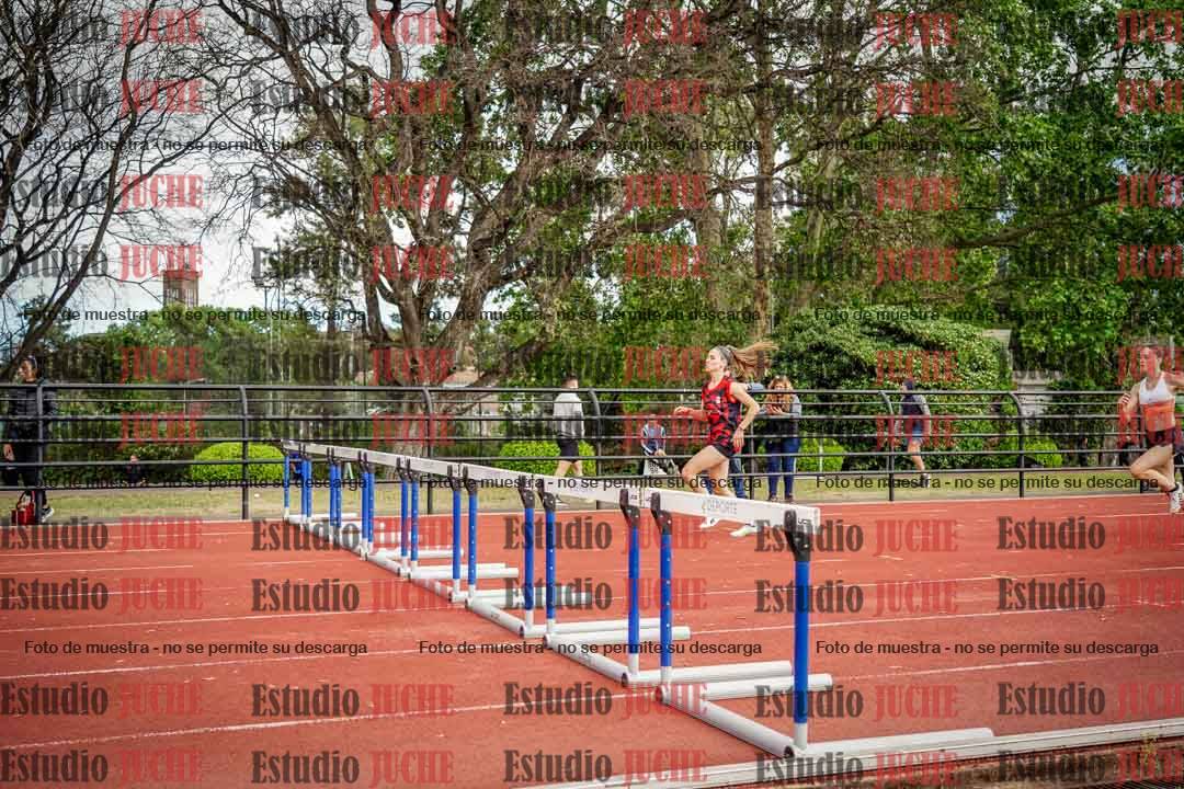 Fotos de los 400 m con vallas de mujeres