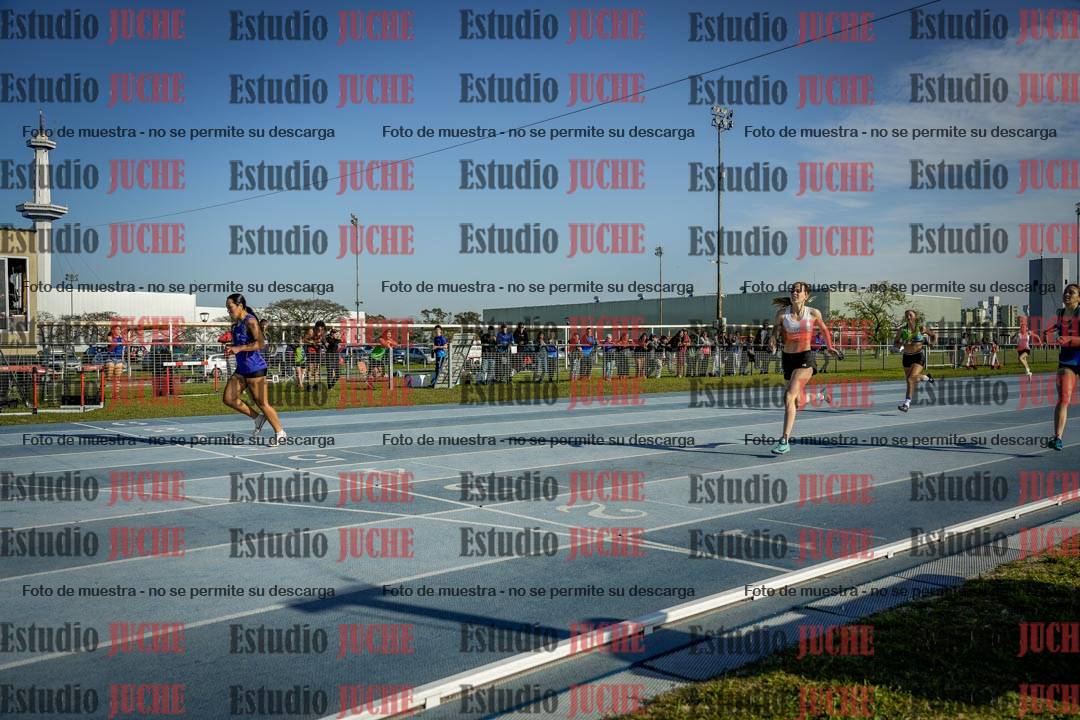 Fotos de los 400 m con vallas de mujeres