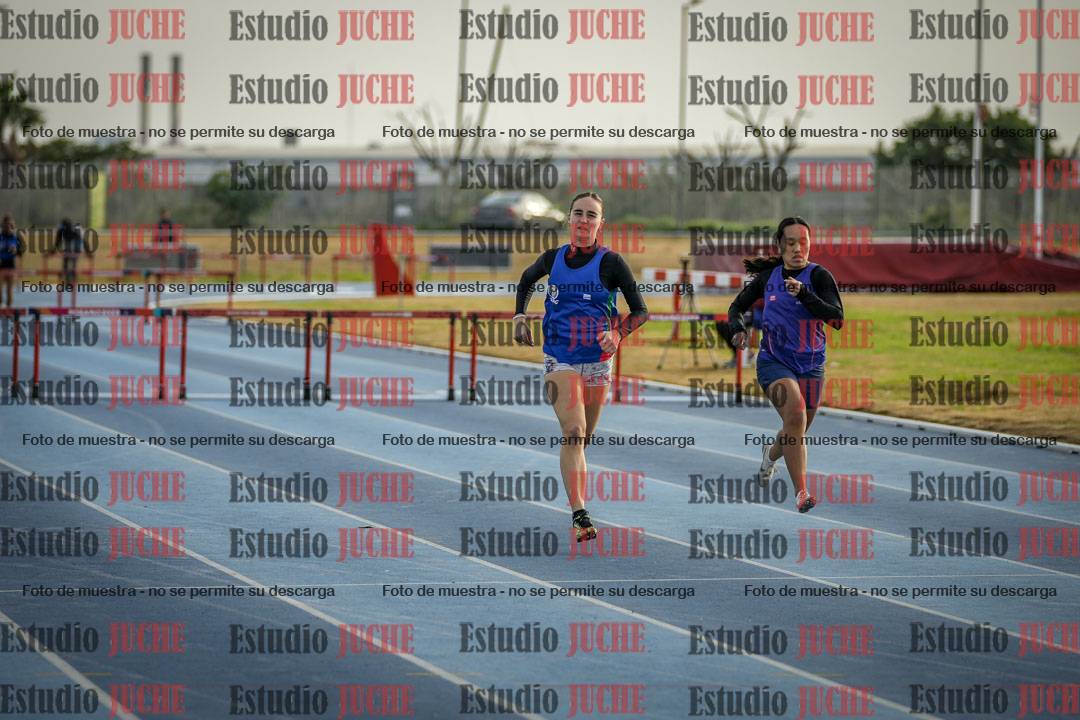 Fotos de los 400 m con vallas de mujeres