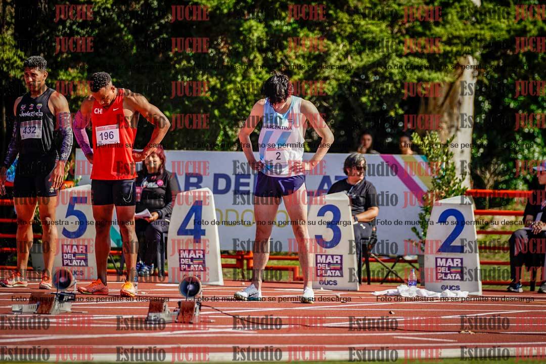 Fotos de los 100 m llanos de varones - deca 1