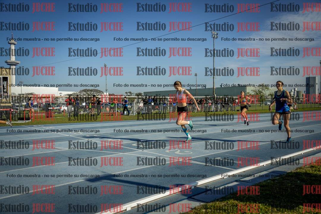 Fotos de los 400 m con vallas de mujeres