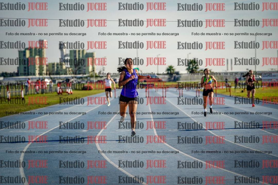 Fotos de los 400 m con vallas de mujeres