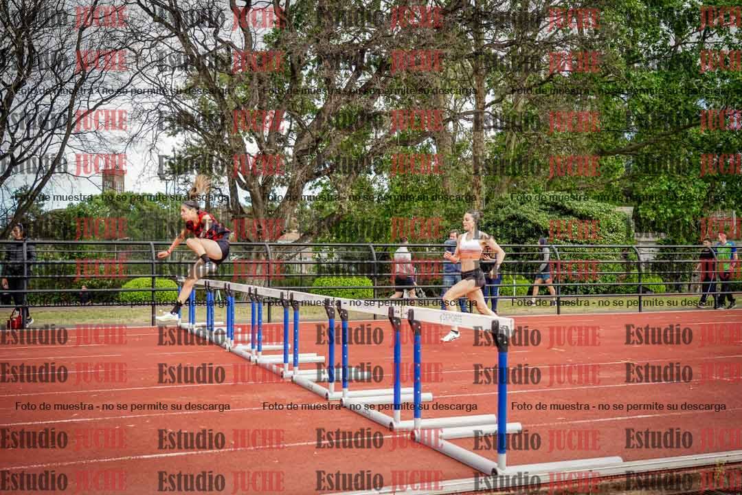 Fotos de los 400 m con vallas de mujeres