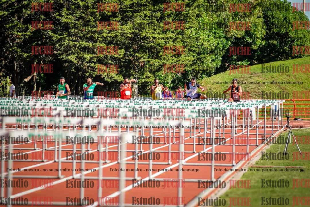 Fotos de los 100 m con vallas de varones - deca 6