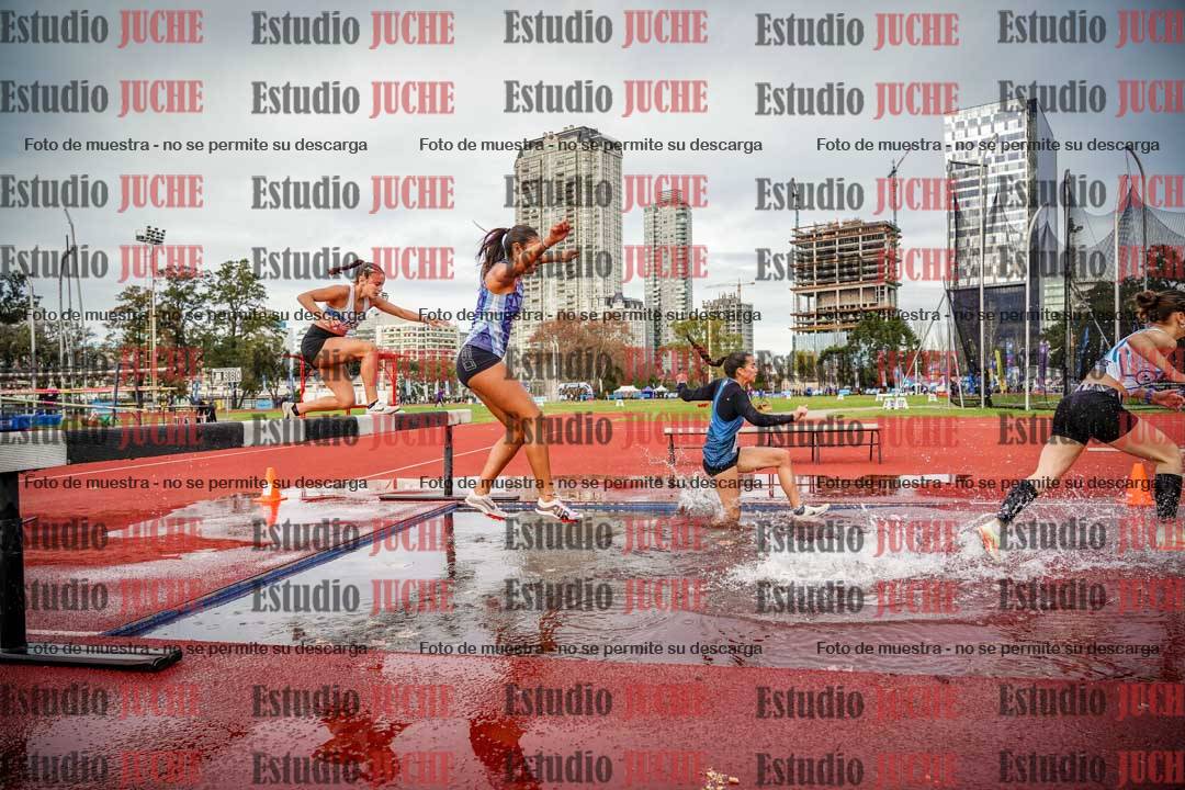 Fotos de los 2000 m con obstáculos de mujeres